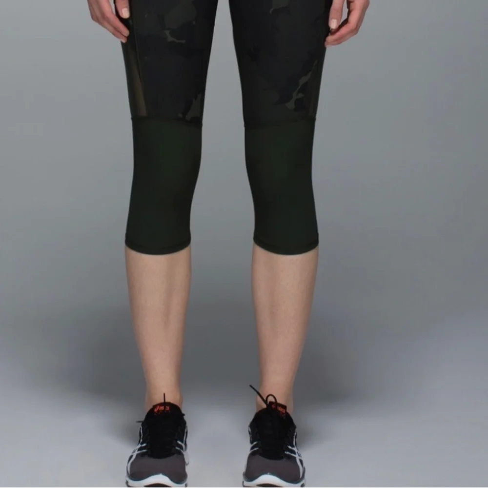 lululemon Training Tough Crop Palm Party Gator camo legging, 8